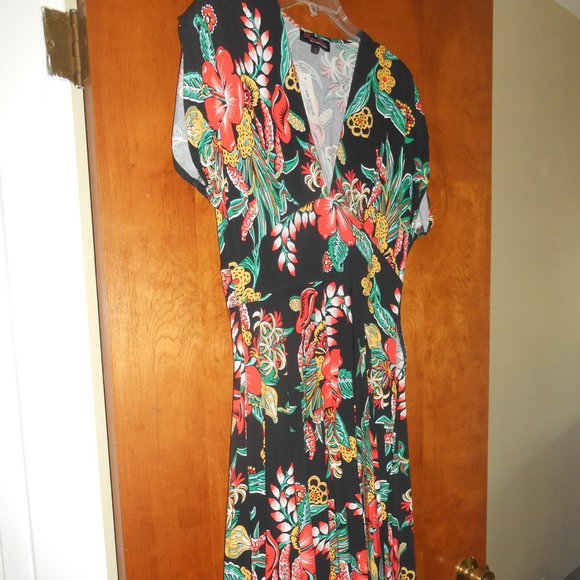 Trashy Diva Dresses & Skirts - RARE TRASHY DIVA HAWAIIAN DREAM CLARE DRESS NWT 8